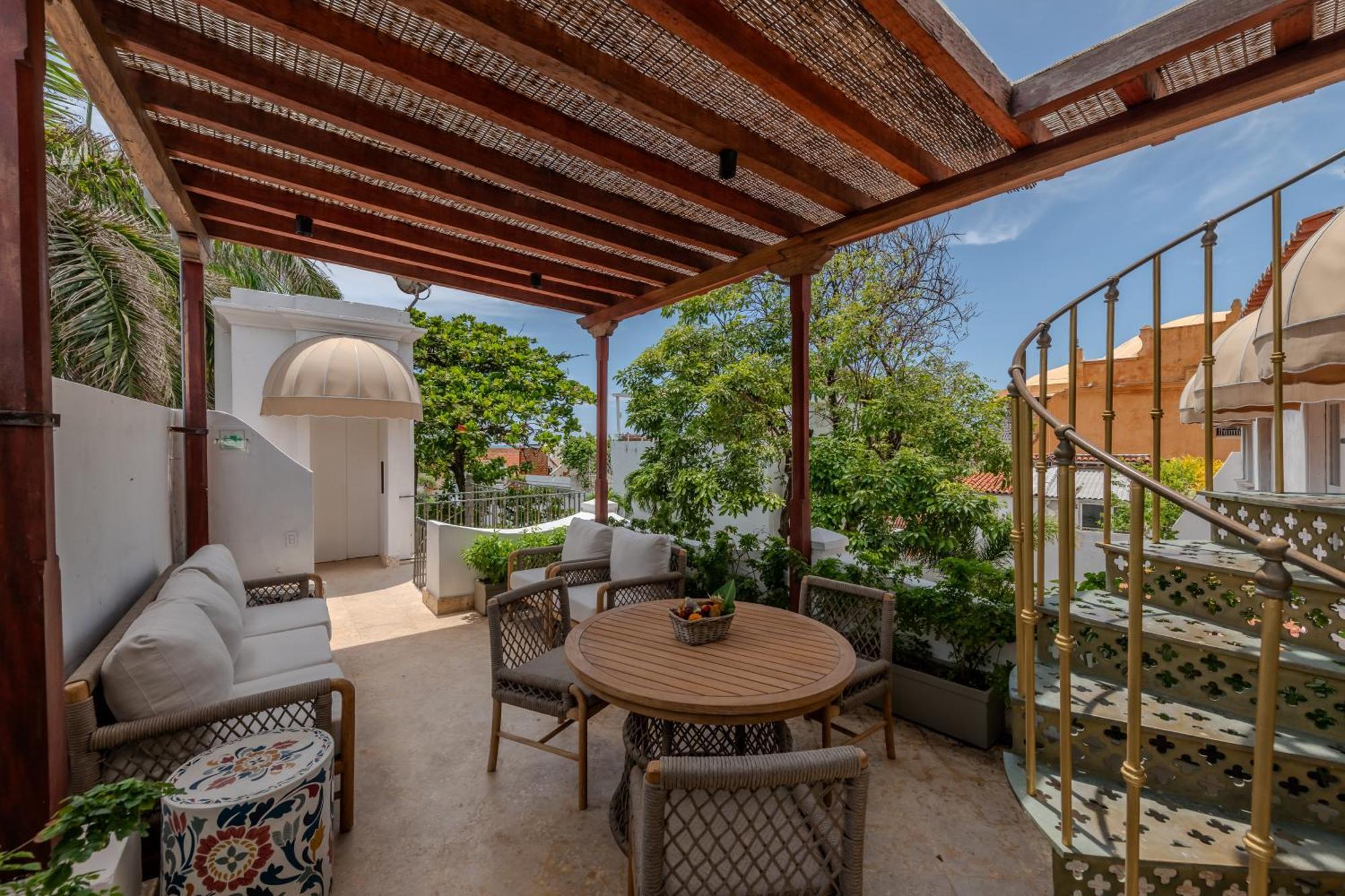 卡萨佩斯塔瓜雷莱斯城堡酒店 Cartagena 外观 照片